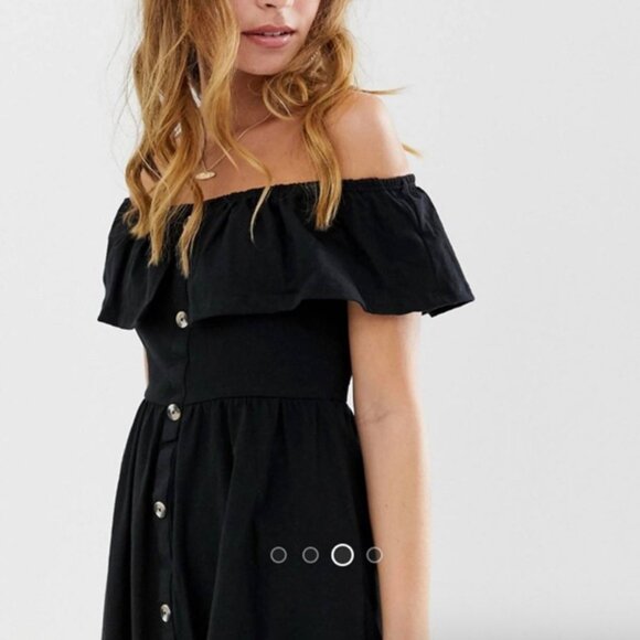 ASOS DESIGN Dress Black Off Shoulder Ruffle Button Through Size 0 Brand New - Picture 5 of 6